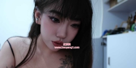 大胸妹找爹系男友